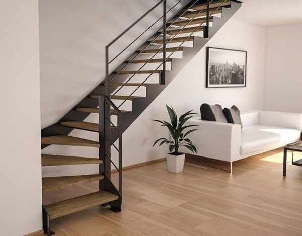 Escalier droit métallique : modernité et élégance pour votre intérieur