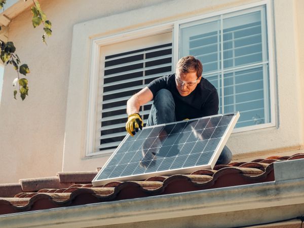 Étanchéité photovoltaïque : boostez votre toiture technique !